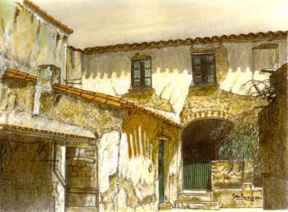 Vecchia casa con cortile rustico